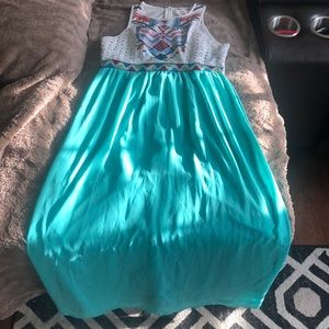 A long multicolor dress